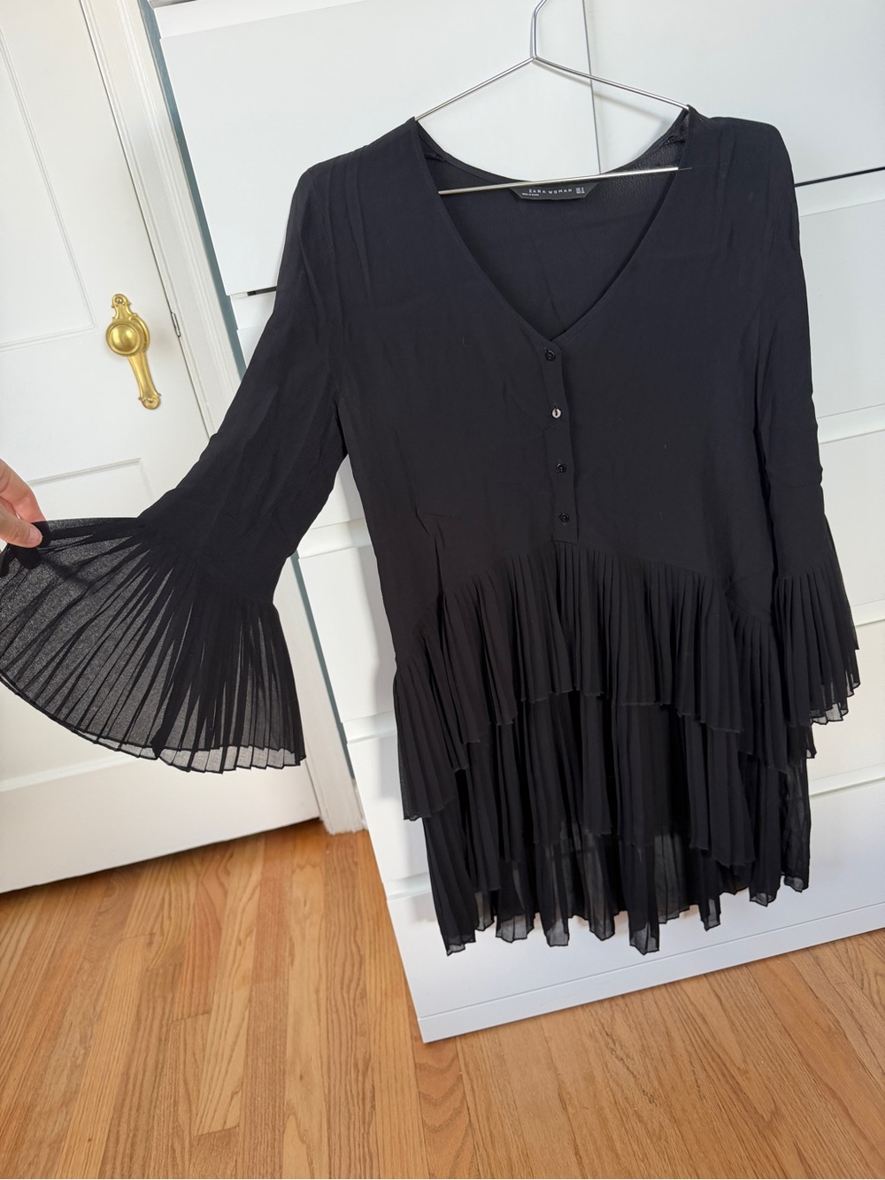 Zara Black Pleated V-Neck Tunic